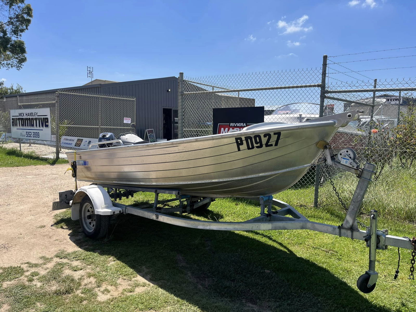 Basher Pro 3.95m Tinny