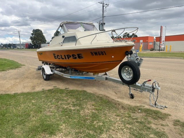 Hains Hunter 17C with 2007 90HP Etec